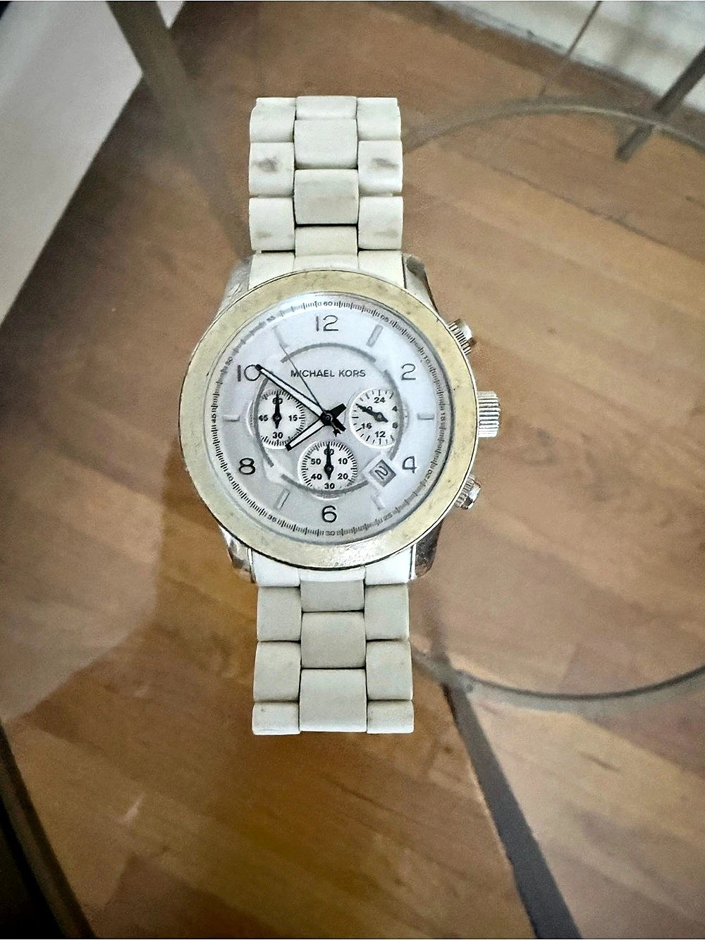 Michael Kors Runway White Ceramic Chronograph Watch in White & Silver